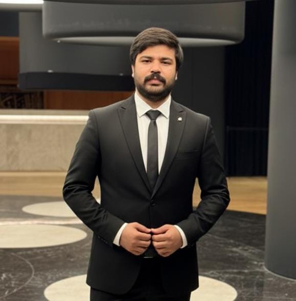 portrait of sarum Awan